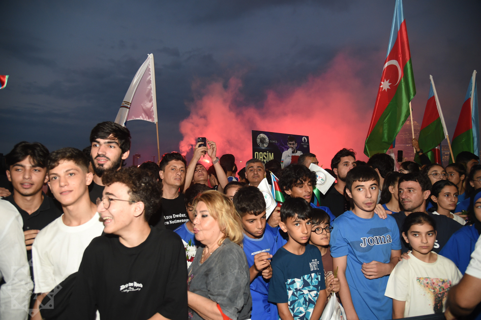 “Paris-2024”: Azərbaycan idmançıları Vətənə qayıtdılar - FOTO