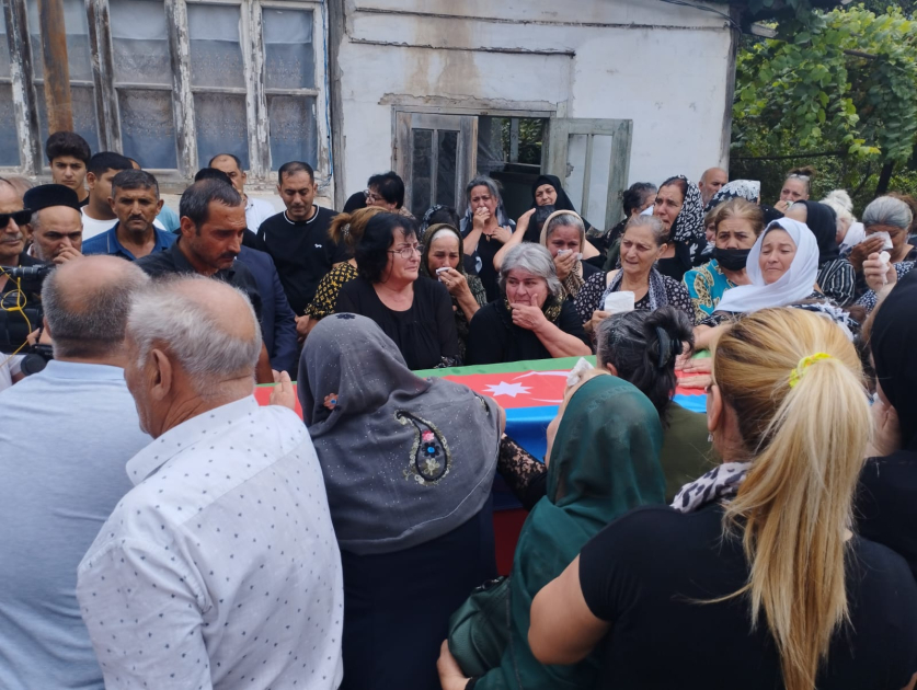 Şəhidimiz 32 ildən sonra dəfn EDİLDİ
