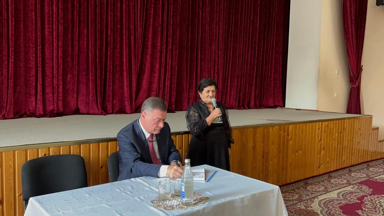 Azər Kərimli seçicilərlə bir arada - FOTO
