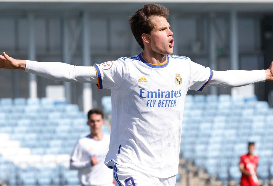 “Real Madrid” onunla yollarını ayırdı 