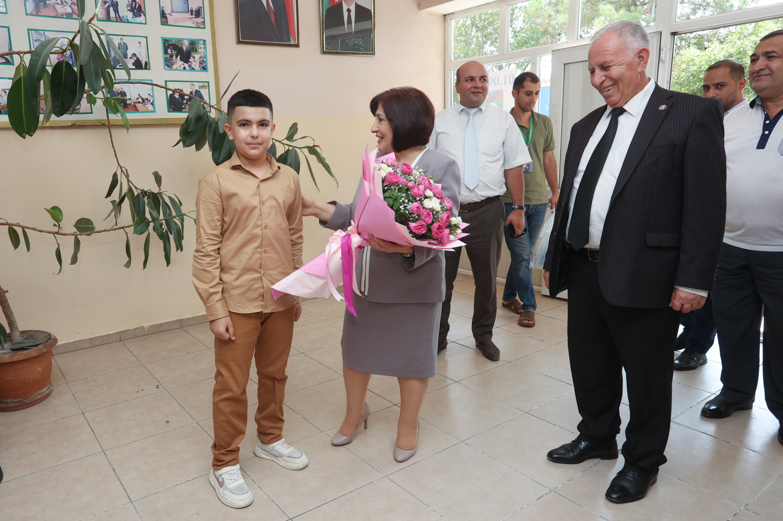 Sahibə Qafarova Təzəkənd və Düzqışlaq kəndlərində - FOTOLAR 