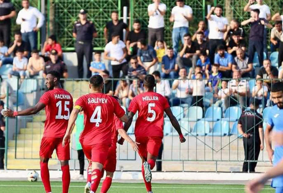 III turun ilk oyununda 3 cavabsız qol