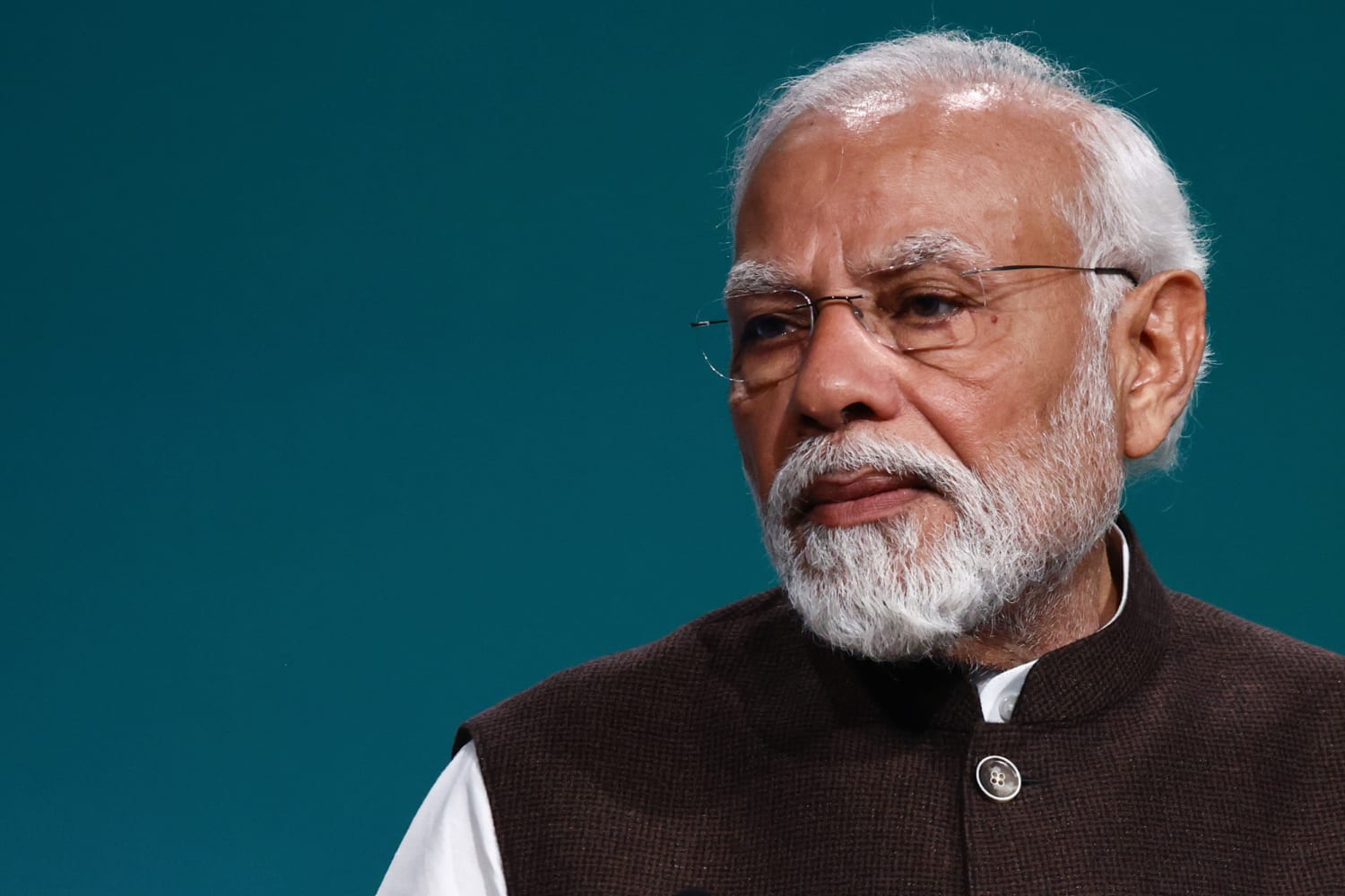 Modi Ukraynaya GEDİR