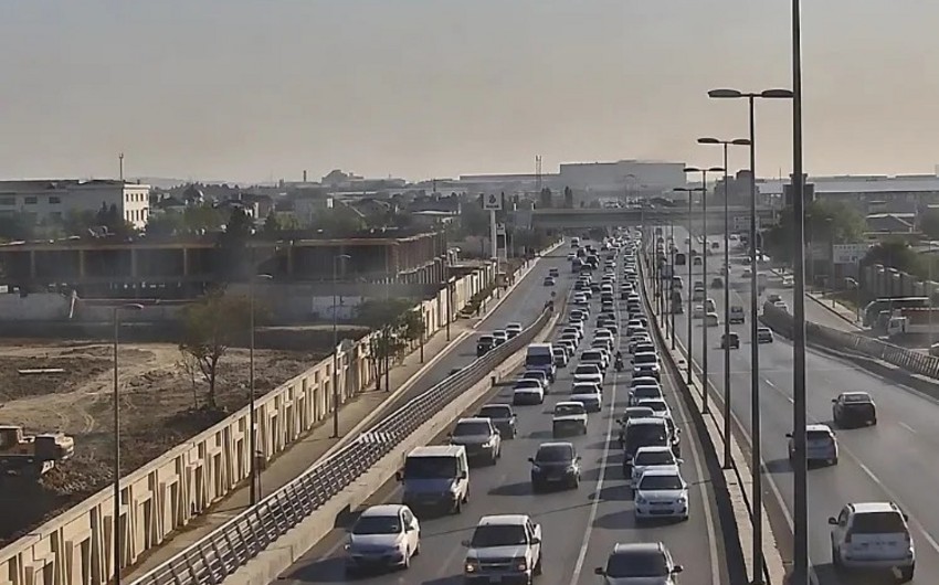 Bakının tıxaclı YOLLARI 