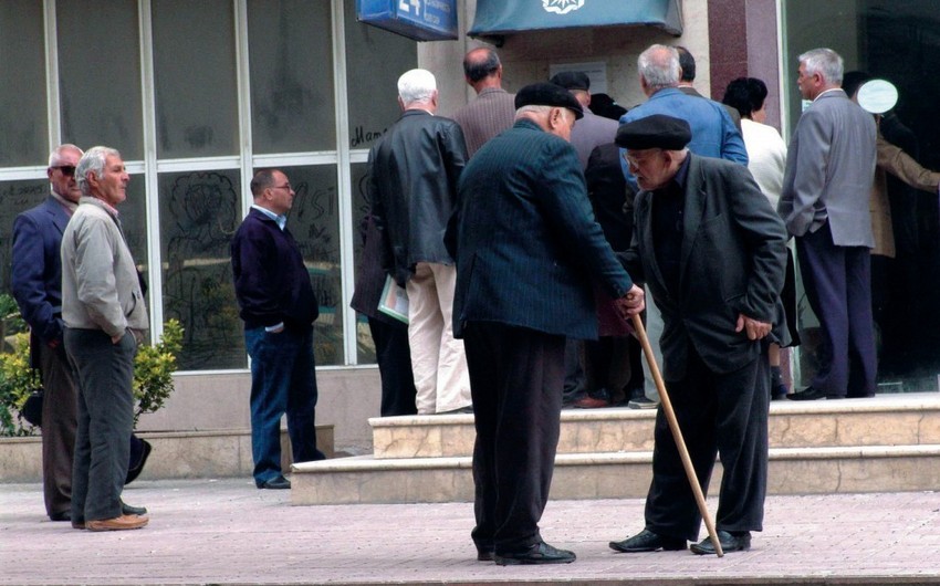Azərbaycanda pensiyaçıların sayı ARTIB