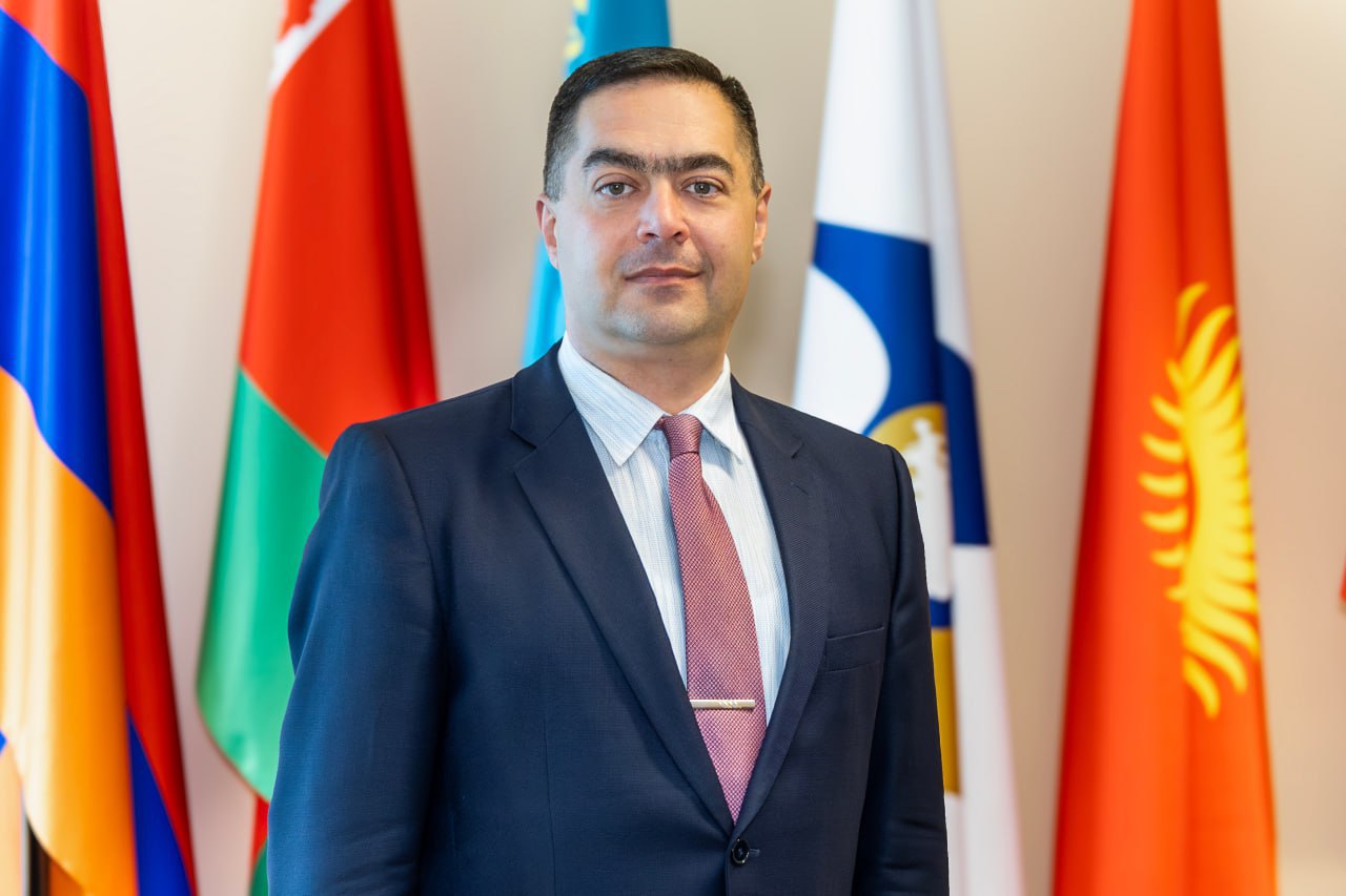 Erməniyə Avrasiya İqtisadi Komissiyasında yüksək vəzifə verildi