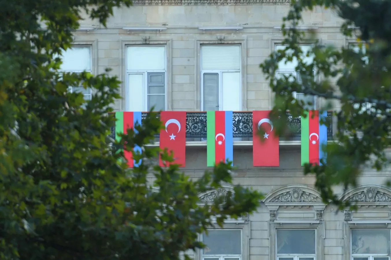 Türkiyə-Azərbaycan Universitetinin KEÇİD BALLARI