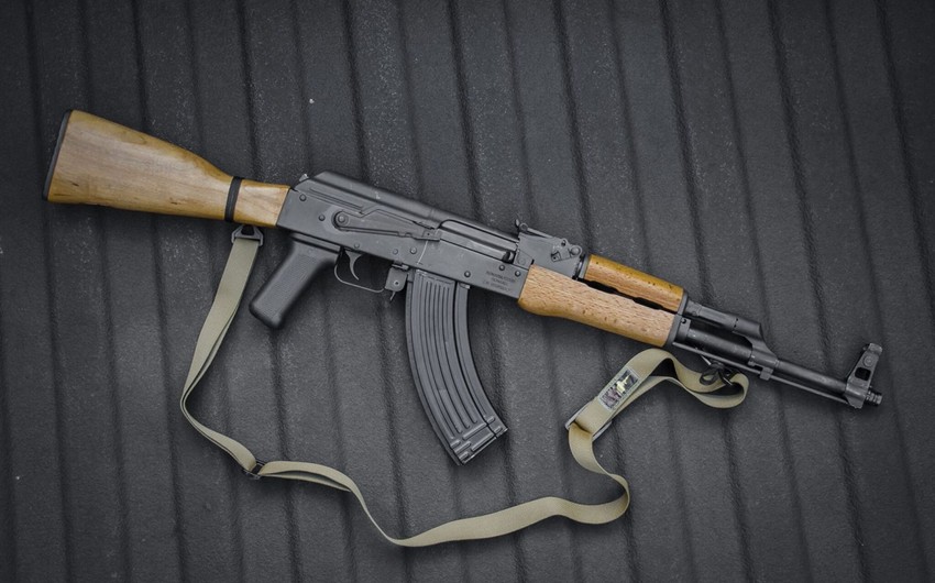 "Neftçala"da AK-74 götürüldü