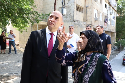 Ceyhun Məmmədov seçicilərin təkliflərini dinlədi - FOTO