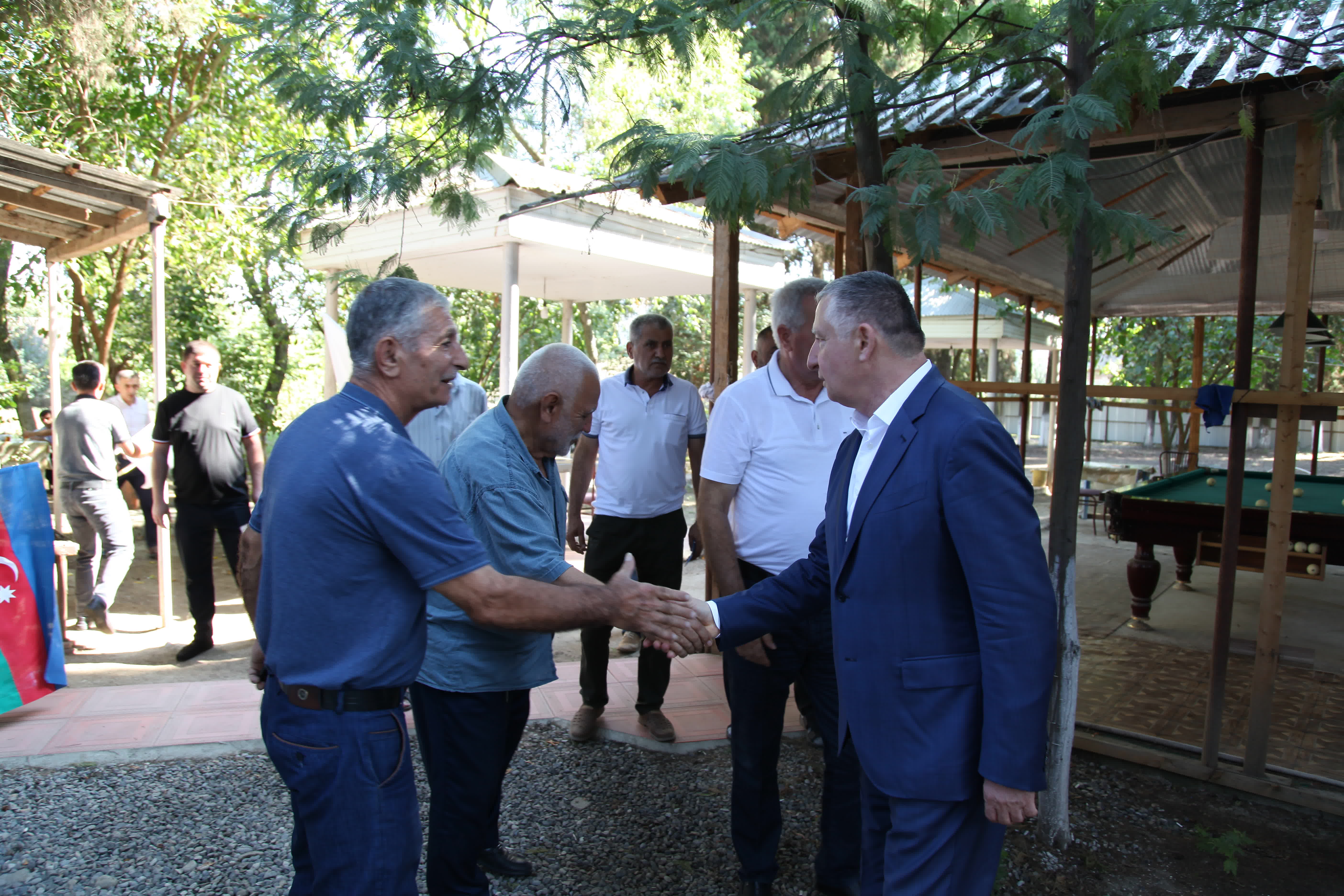 Rəqibsiz partiya