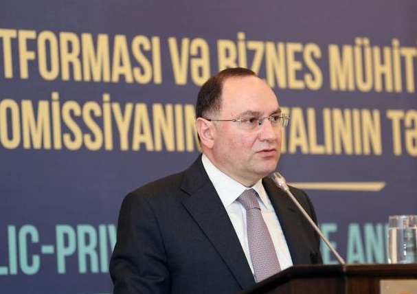 Gömrük Komitəsinin sədr müavini işdən çıxıb - TƏSDİQLƏNDİ