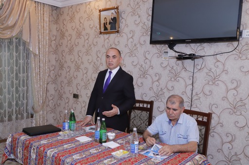 Ceyhun Məmmədov Sahil qəsəbəsində seçicilərlə&nbsp;görüşüb.