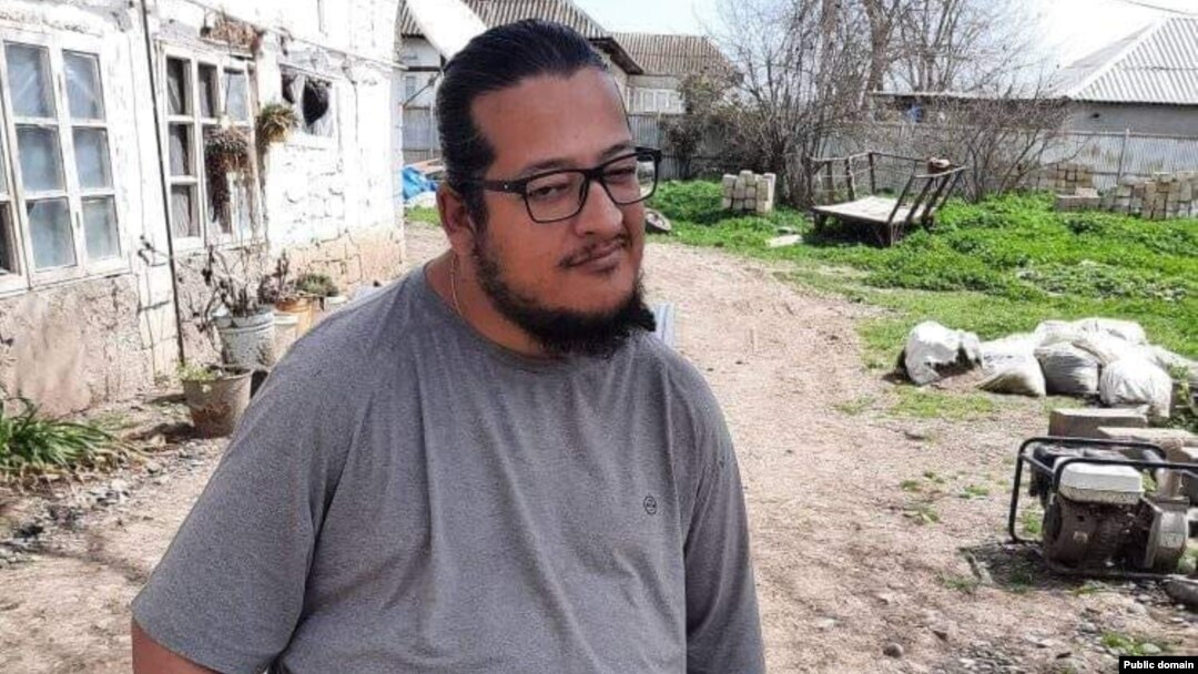 İctimai fəal Famil Xəlilovun məhkəməsi başlayıb