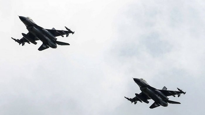 F-16 qəzasından sonra Zelenski onu işdən çıxardı