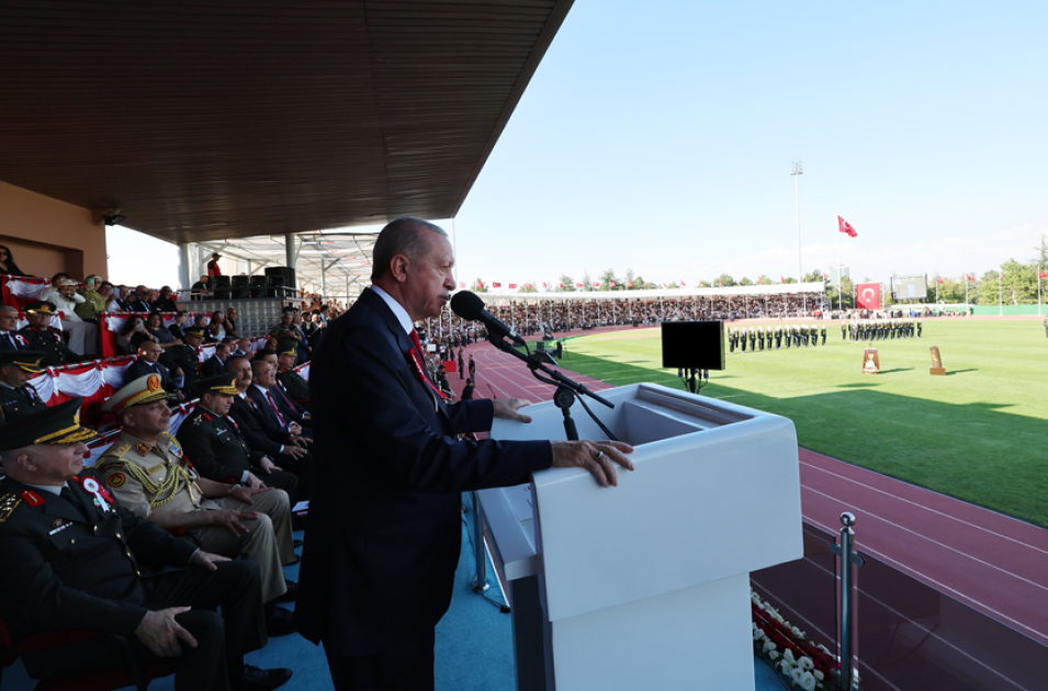 "Silahlı Qüvvələr Türk xalqının qürurudur"