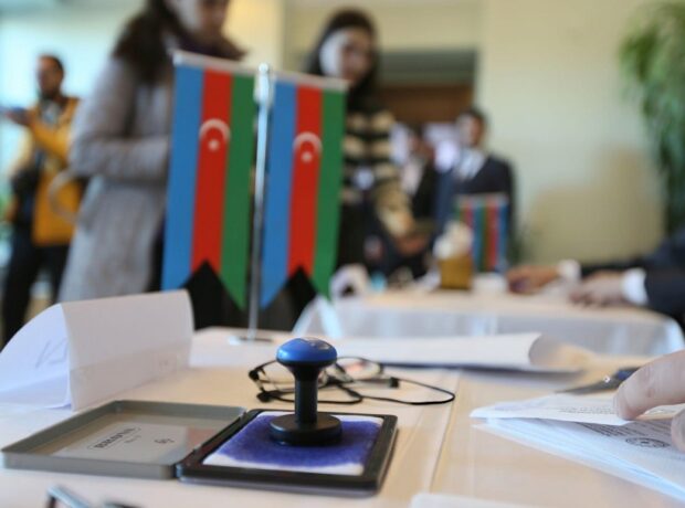 Azərbaycanda parlament seçkiləri BAŞLADI