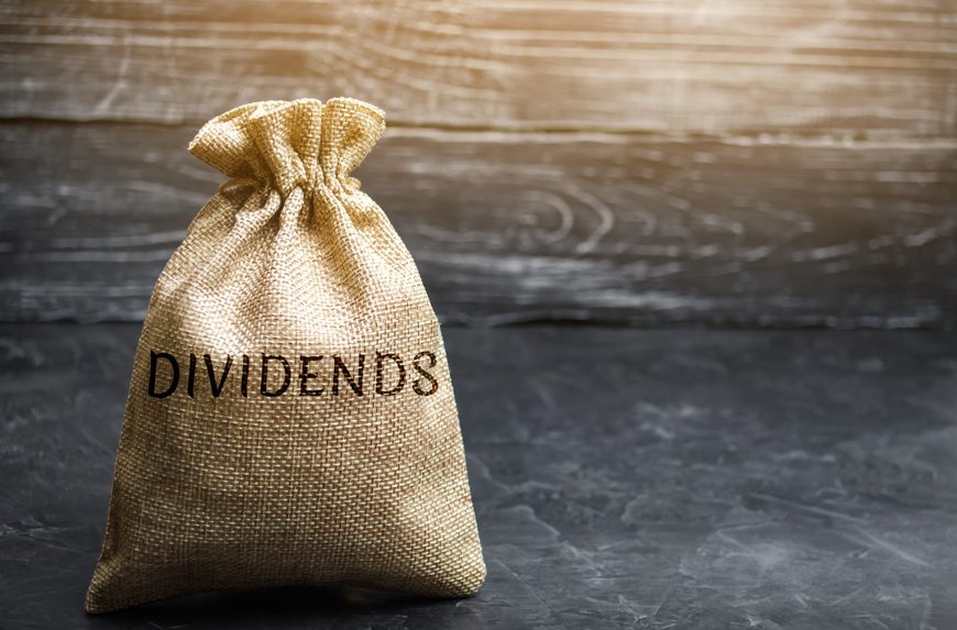 Rusiya şirkətləri səhmdarlara 650 milyard dividend ödəyəcək