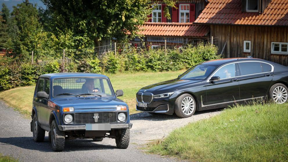 Namizəd seçkilərə "Niva"da GƏLDİ