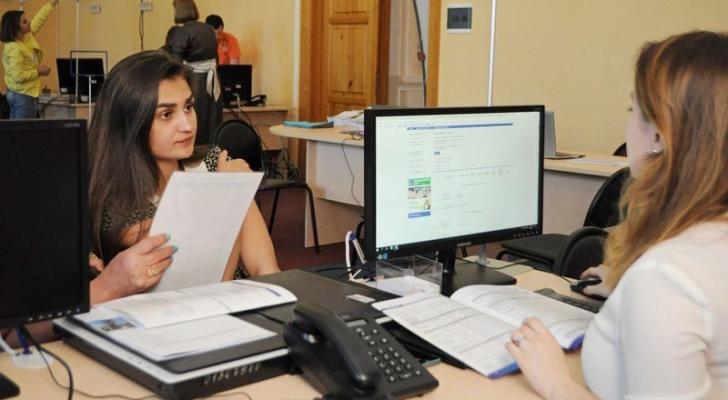 Universitetlərin boş qalan yerlərinə qəbul olan şəxslərin qeydiyyatı BAŞLADI