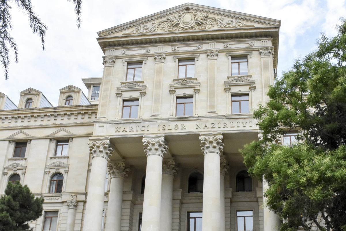 XİN Paşinyana CAVAB VERDİ 