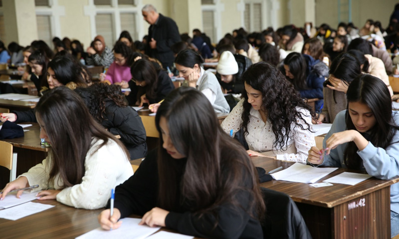 Dövlət keyfiyyətli kadr hazırlığı üçün daha çox vəsait xərcləyəcək