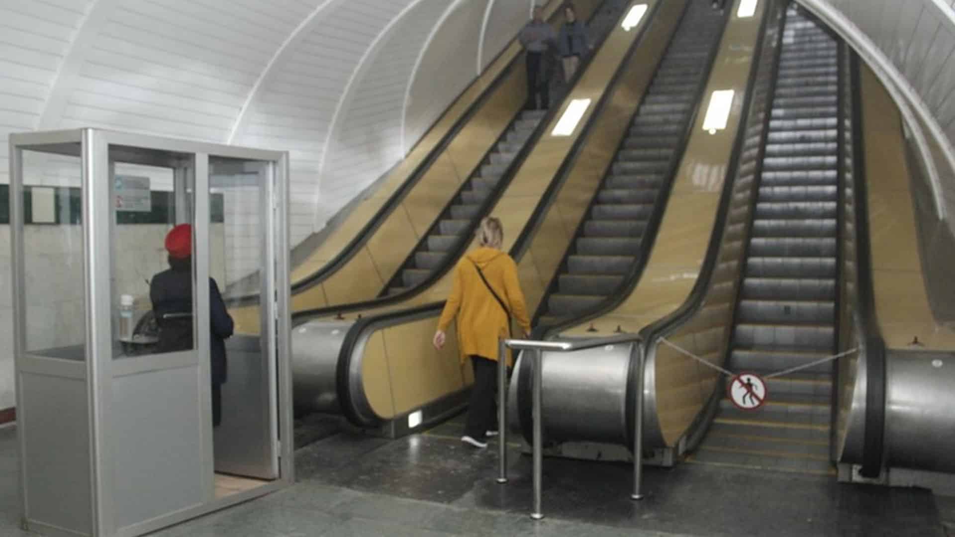 Metroda niyə iki eskalatordan biri işləyir? - Rəsmi AÇIQLAMA