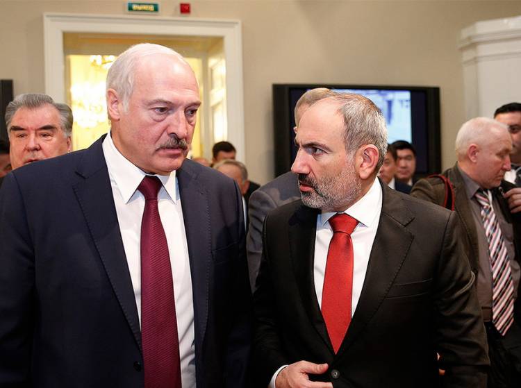 “Axı özün dedin ki, Qarabağ Azərbaycandır, bizdən niyə inciyirsən?!” – Lukaşenkodan Paşinyana TƏRS ŞİLLƏ