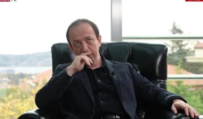 Ortaq türkcə Türk dövlətlərinin qəbul etdiyi qərarlarla müəyyən edilməyəcək - Türkiyəli tarixçi