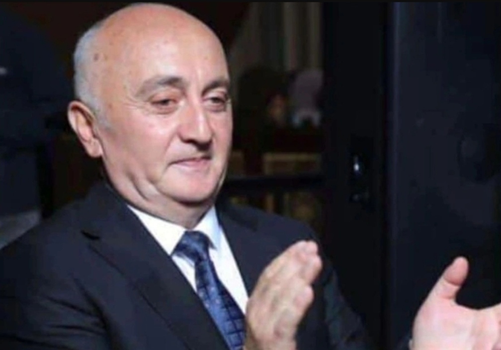 Məktəb direktoru vəfat etdi 