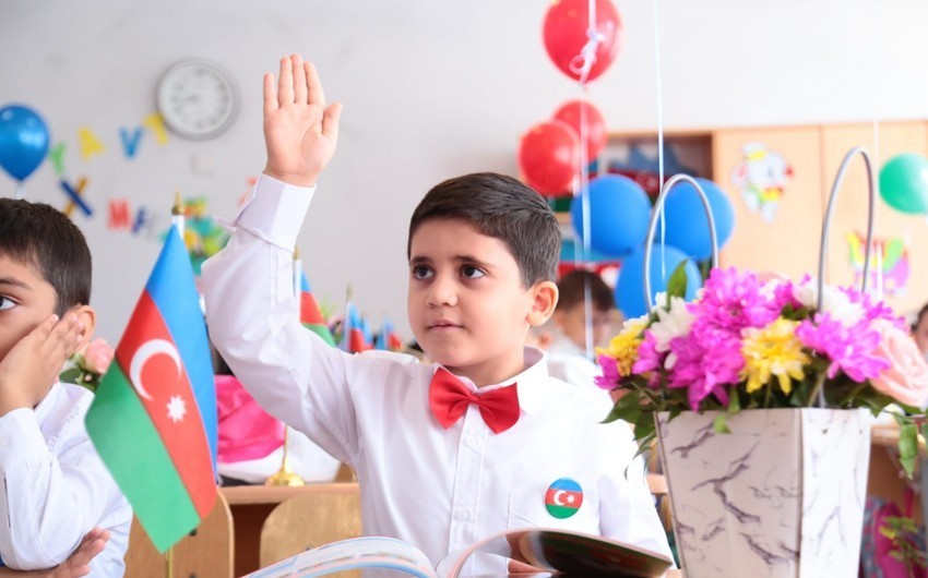 Yeni tədris ilində 1.6 milyon şagird