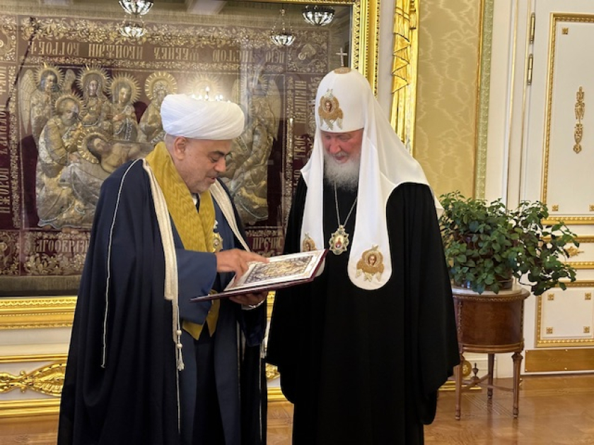 Şeyx Rus Pravoslav Kilsəsinin ordeni ilə təltif edildi