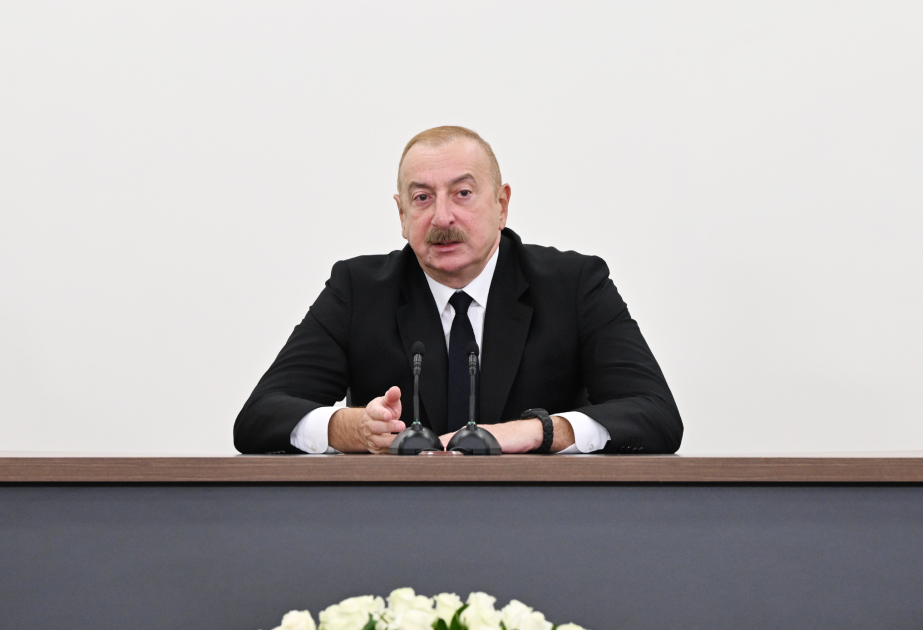 "Hansı ordu buna bənzər qəhrəmanlıq, peşəkarlıq göstərmişdir?!"