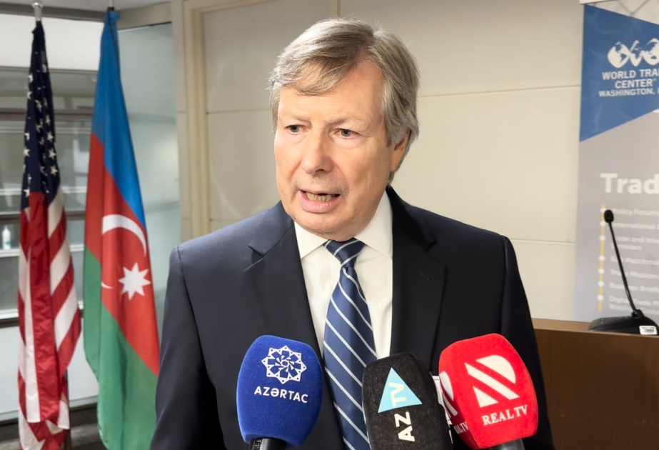 "Sülh sazişi ilə bağlı irəliləyiş olmasından çox şadam" -&nbsp;Ceyms Uorlik