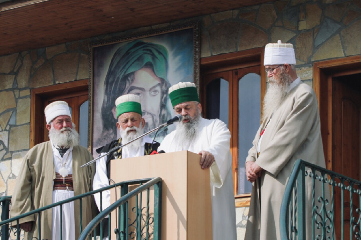 Müsəlmanlar Avropada yeni dövlət qurur - Vatikansayağı İslam ölkəsi