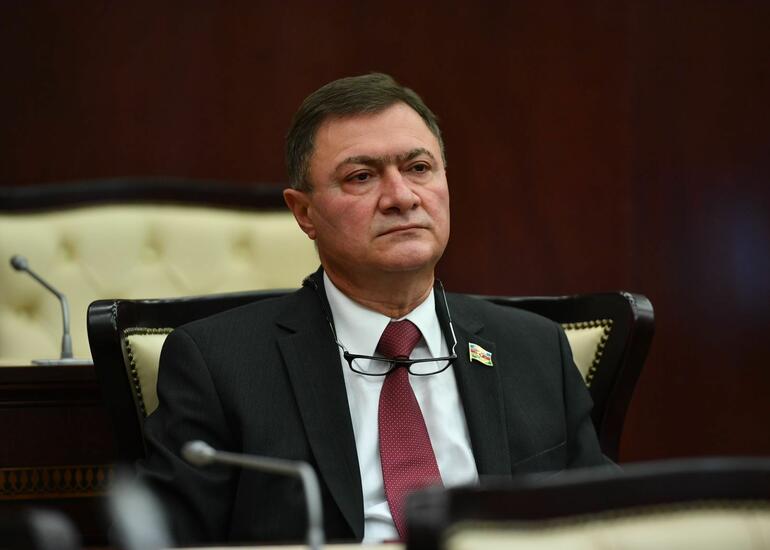 Hərbi sahəyə diqqətimizi azaltsaq gələcəkdə bizi problemlər gözləyə bilər