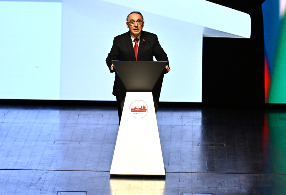 "Prokurorların missiyası öz işini ədalətli şəkildə icra etməkdir"