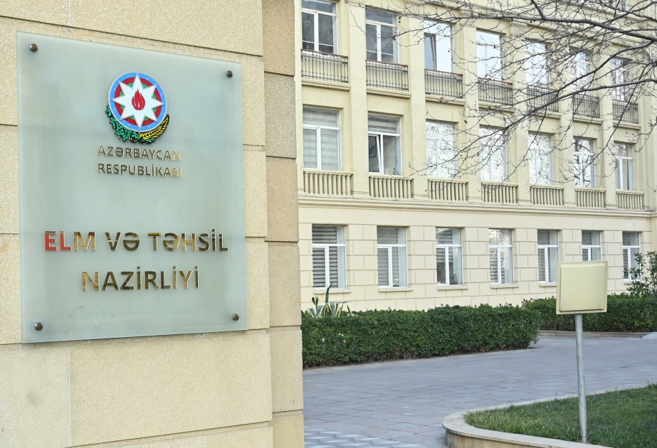 Alimlərin mükafatlandırılmasına başlanıldı
