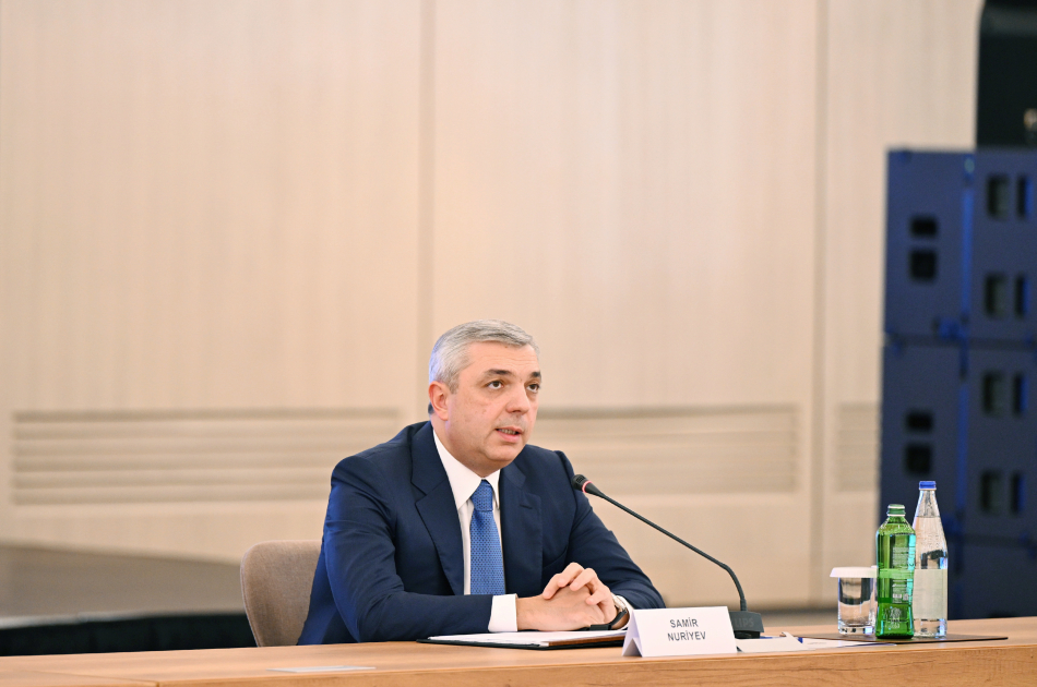 Samir Nuriyev iclas keçirdi, tapşırıqlar verdi - FOTO