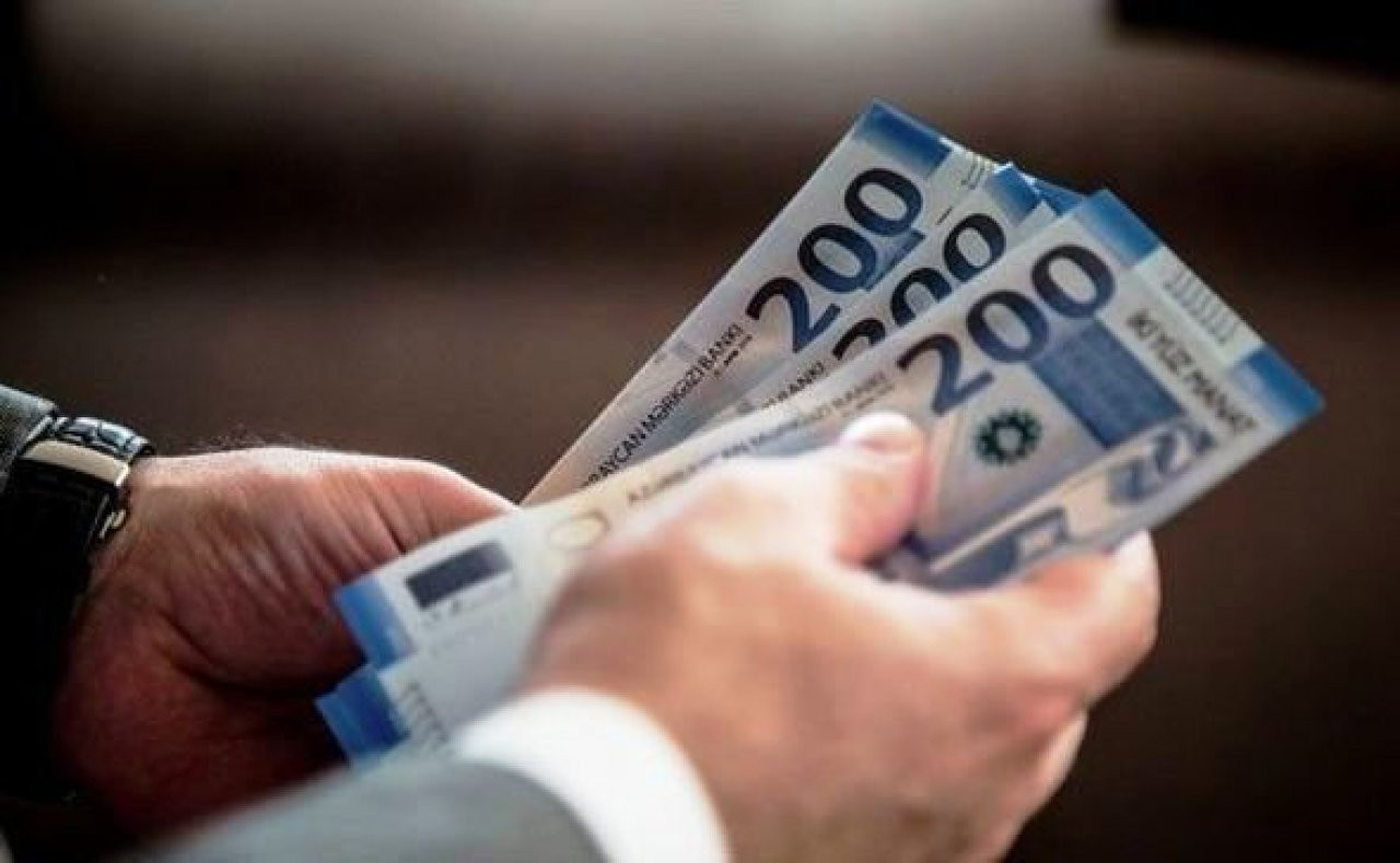 Nazirlik alimləri mükafatlandırır - 1000 manat