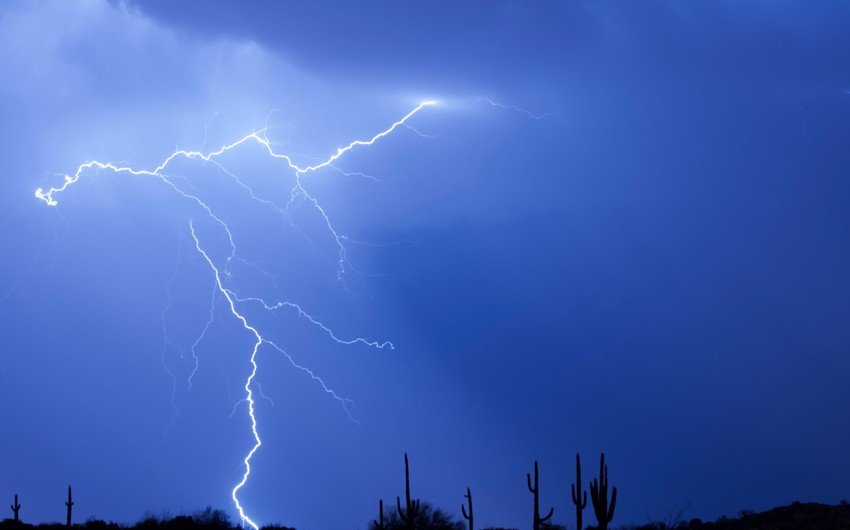 Şimşək çaxıb, leysan yağıb - FAKTİKİ HAVA