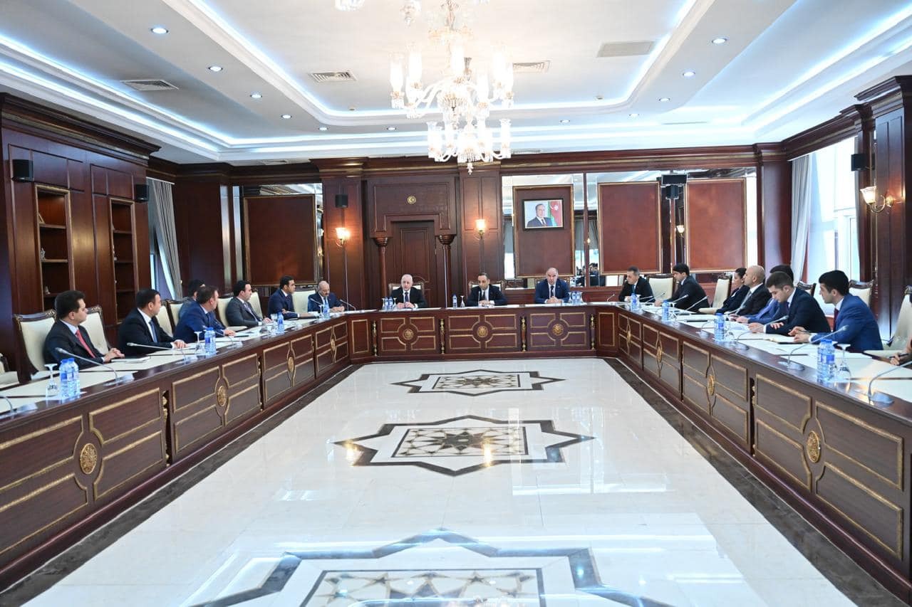 Daha bir qanun layihəsi plenar iclasa tövsiyə edildi