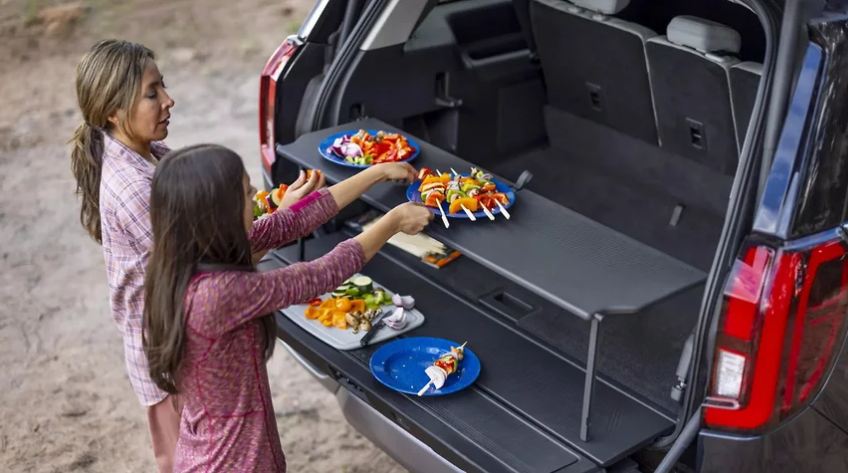 "Ford Expedition" yeni versiyada satışa çıxır - FOTO