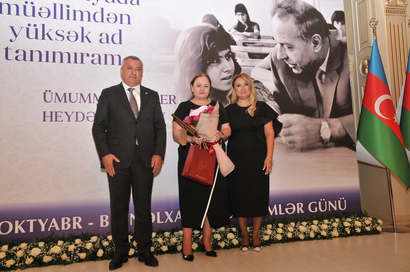 Abşeronda Beynəlxalq Müəllimlər Günü qeyd olunub - FOTOLAR
