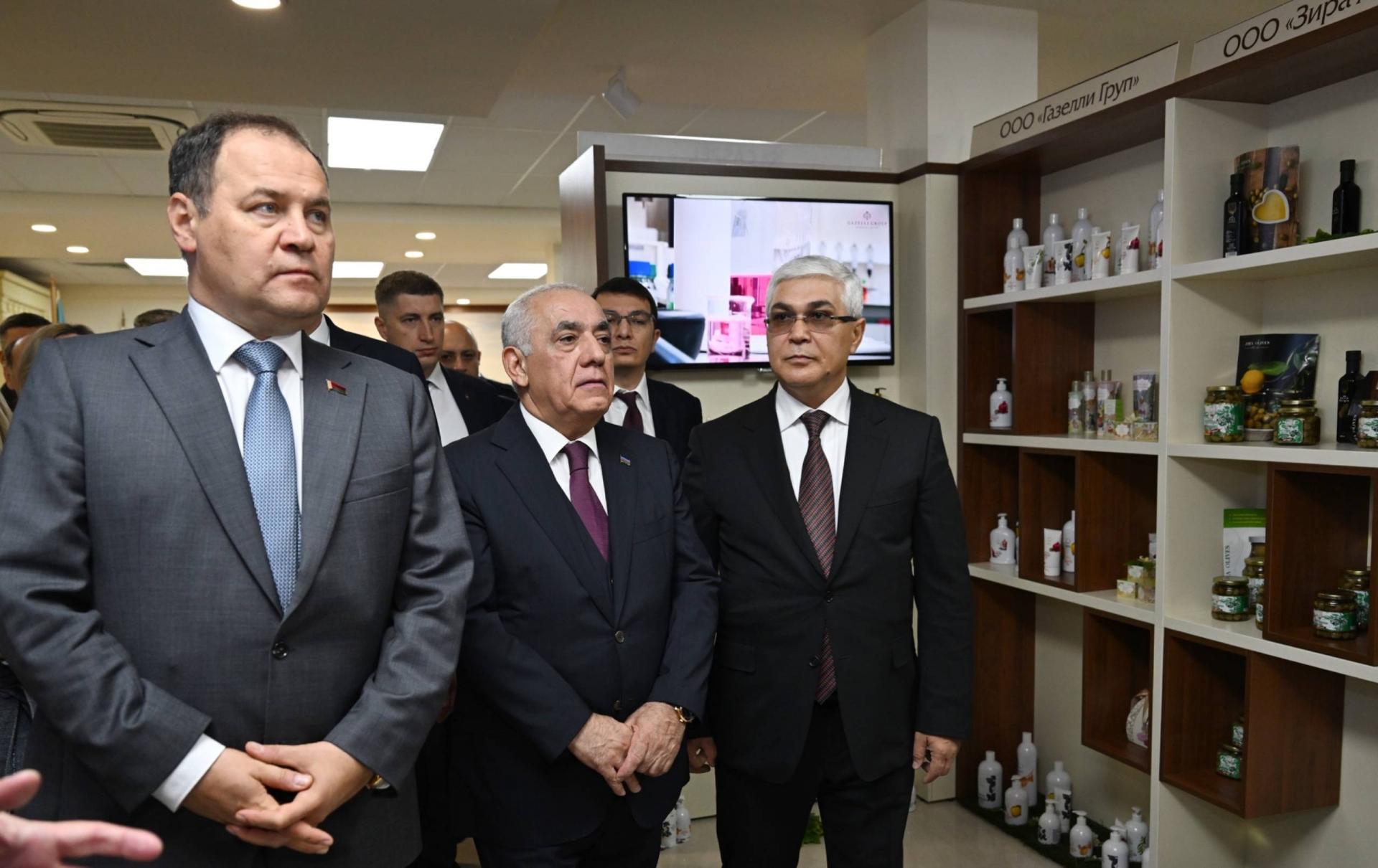 Əli Əsədov Minskdə Azərbaycan Ticarət Evində - FOTOLAR