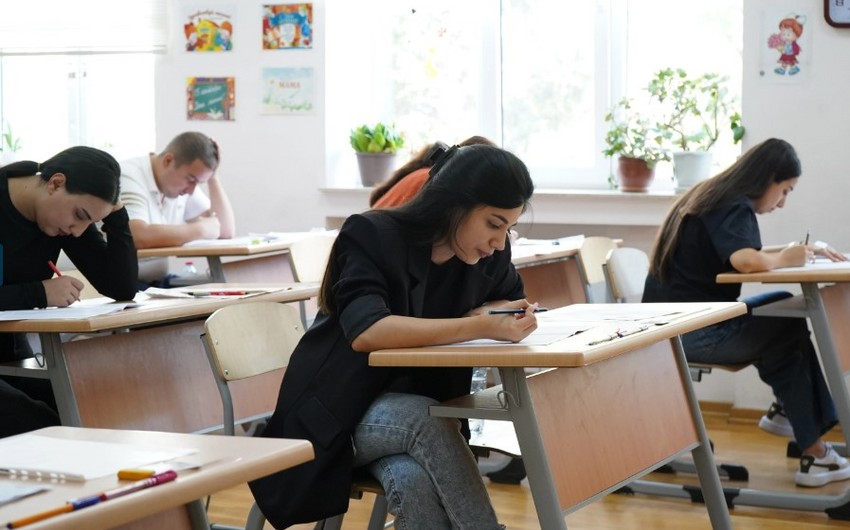 Dövlət qulluğu imtahanı keçirilib - YENİLƏNİB