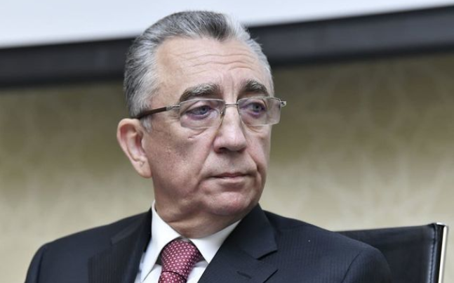 Eldar Əzizov müşavirə keçridi - İcra başçılarına vaxt verildi