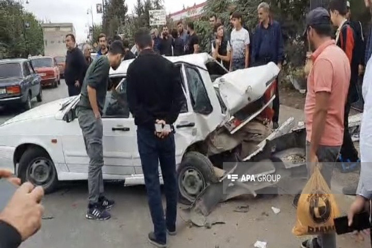 Toy karvanı qəza törətdi: yaralanan var
