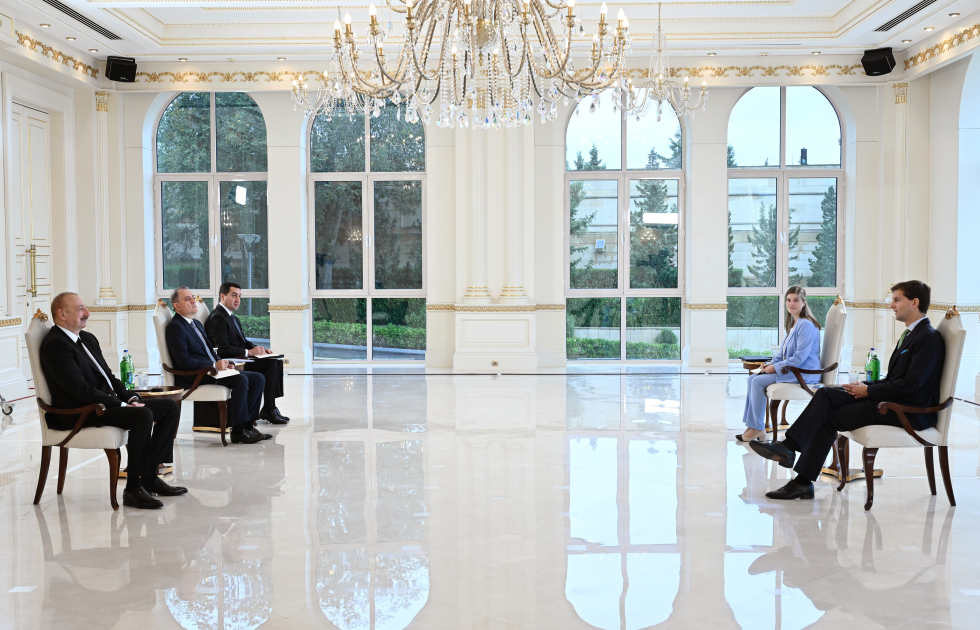 Prezident yeni səfirlə sülh gündəliyindən DANIŞDI
