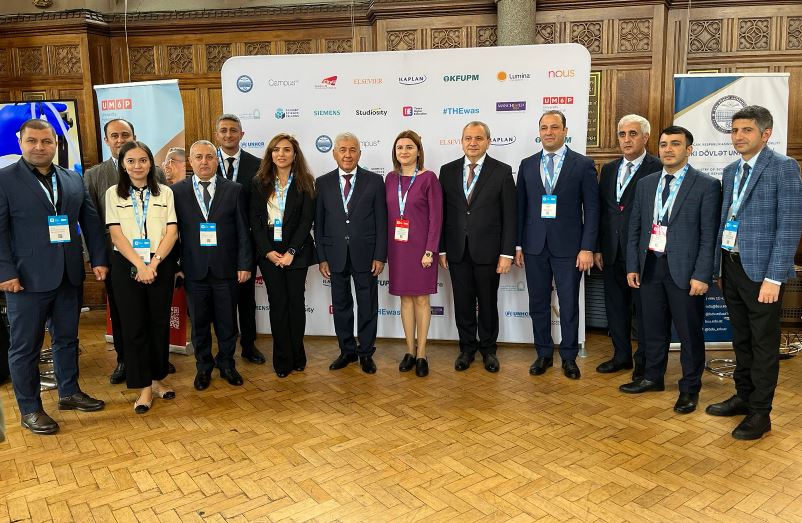 BMU-nun rektoru Dünya Akademik Sammitində iştirak edib