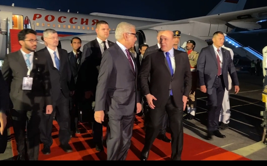 Hökumət başçıları Pakistanda toplaşır